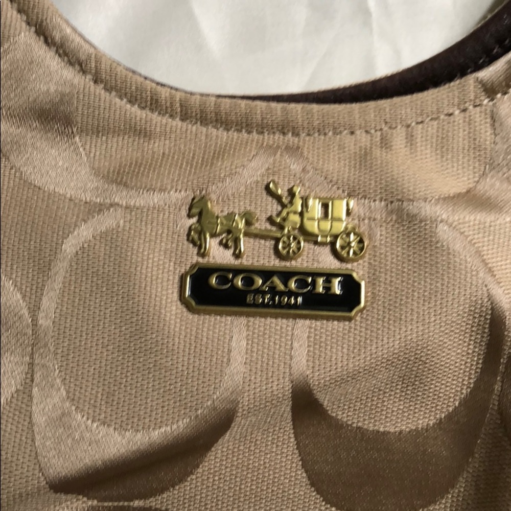 Coach Handbag - Picture 2 of 7